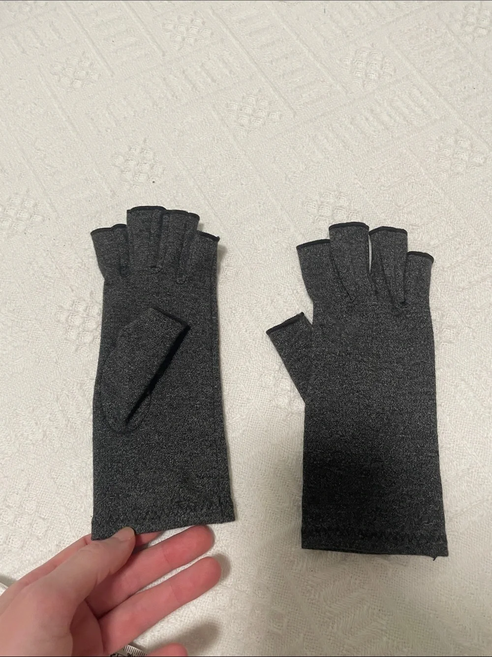 🖤5/$25 pair arthritis gloves left & right hand